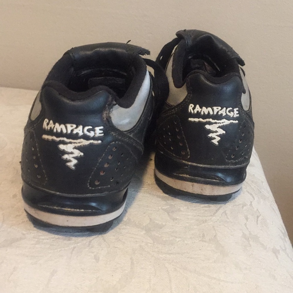 Easton Rampage cleats - Picture 4 of 5